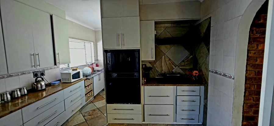 5 Bedroom Property for Sale in Del Judor Ext 4 Mpumalanga