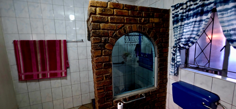 5 Bedroom Property for Sale in Del Judor Ext 4 Mpumalanga