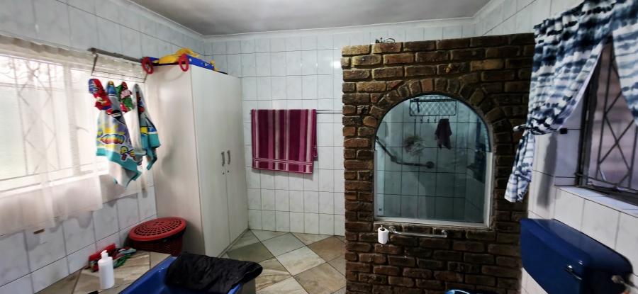 5 Bedroom Property for Sale in Del Judor Ext 4 Mpumalanga