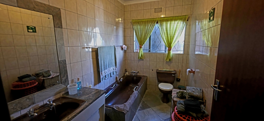 5 Bedroom Property for Sale in Del Judor Ext 4 Mpumalanga