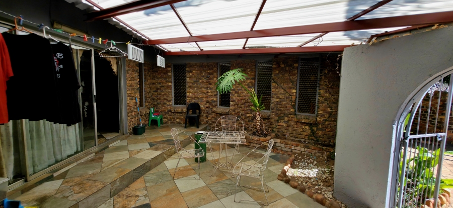 5 Bedroom Property for Sale in Del Judor Ext 4 Mpumalanga