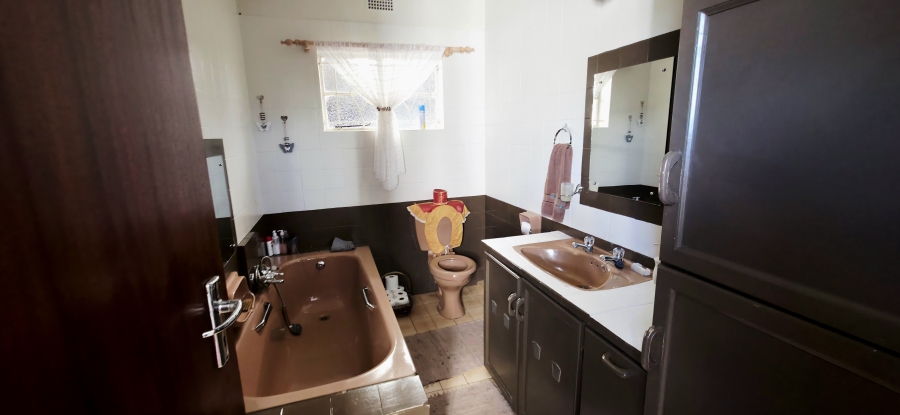 4 Bedroom Property for Sale in Seekoeiwater Ah Mpumalanga