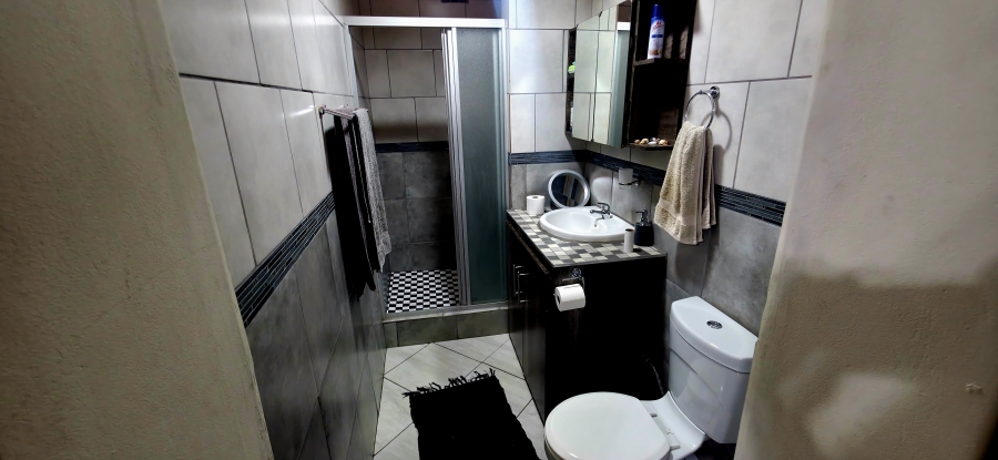 4 Bedroom Property for Sale in Seekoeiwater Ah Mpumalanga