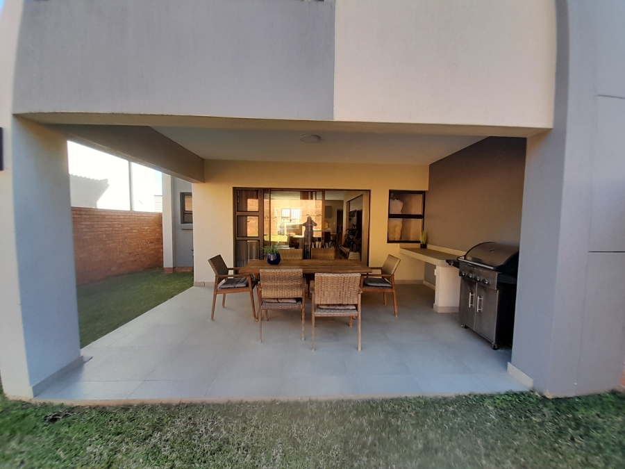 3 Bedroom Property for Sale in Stonehenge Mpumalanga