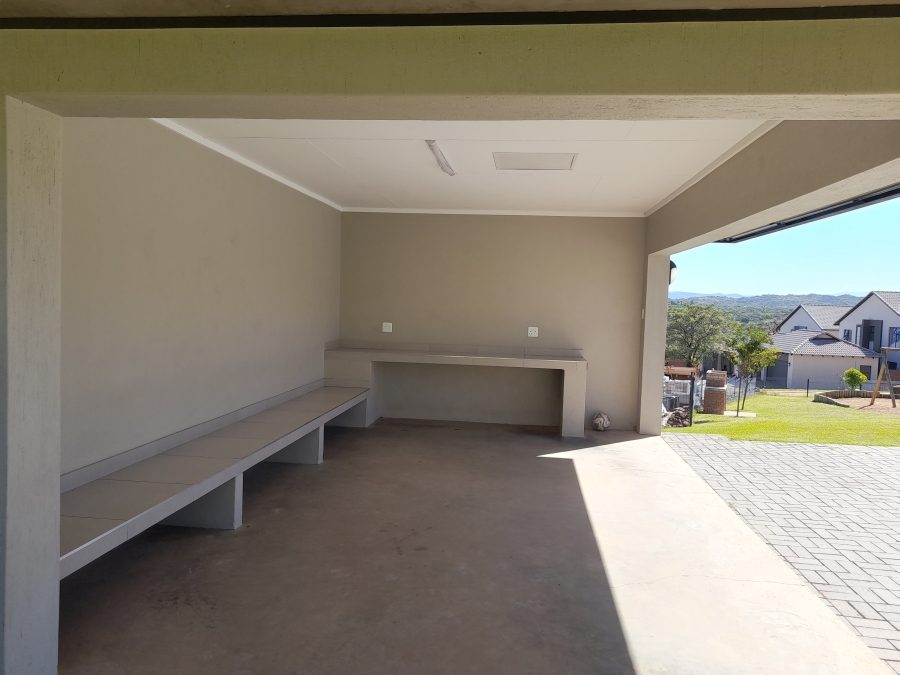 3 Bedroom Property for Sale in Stonehenge Mpumalanga