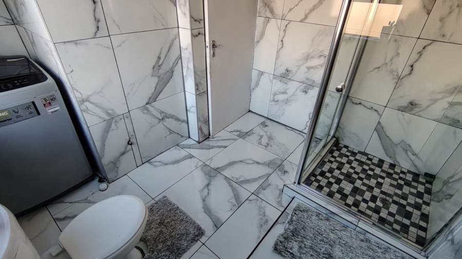 To Let 3 Bedroom Property for Rent in Stonehenge Mpumalanga