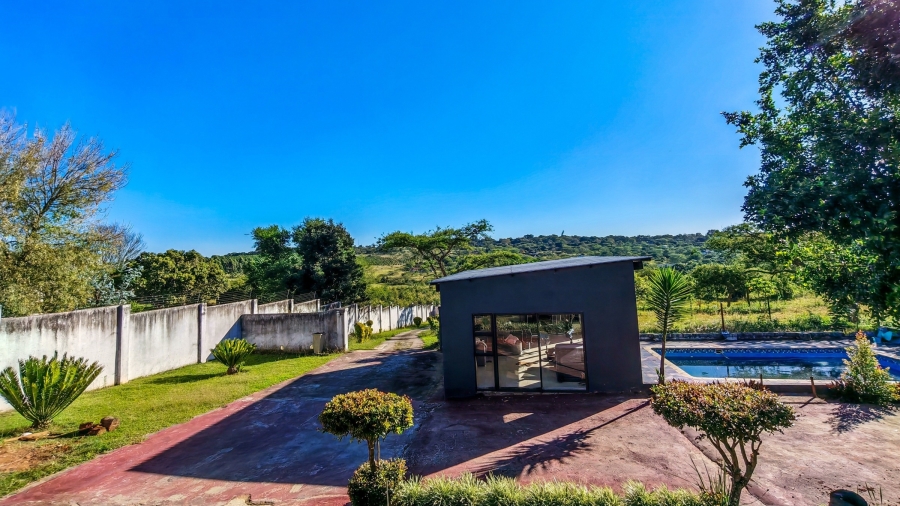 5 Bedroom Property for Sale in White River Estates Mpumalanga