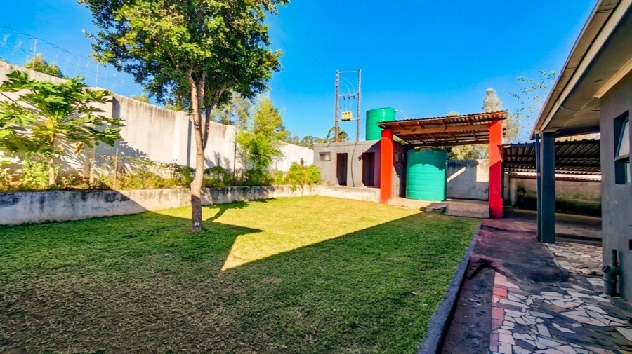5 Bedroom Property for Sale in White River Estates Mpumalanga