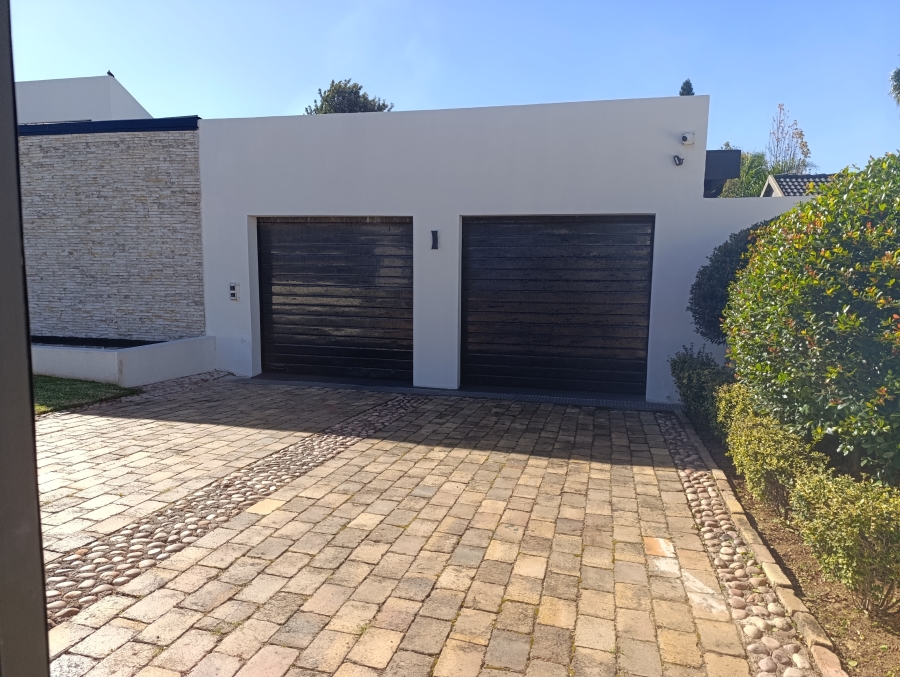 6 Bedroom Property for Sale in Die Heuwel Mpumalanga