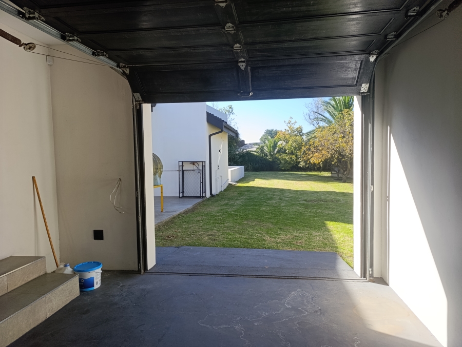6 Bedroom Property for Sale in Die Heuwel Mpumalanga