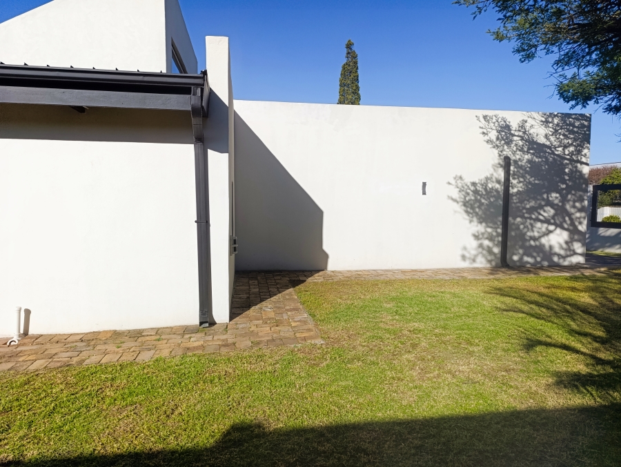 6 Bedroom Property for Sale in Die Heuwel Mpumalanga