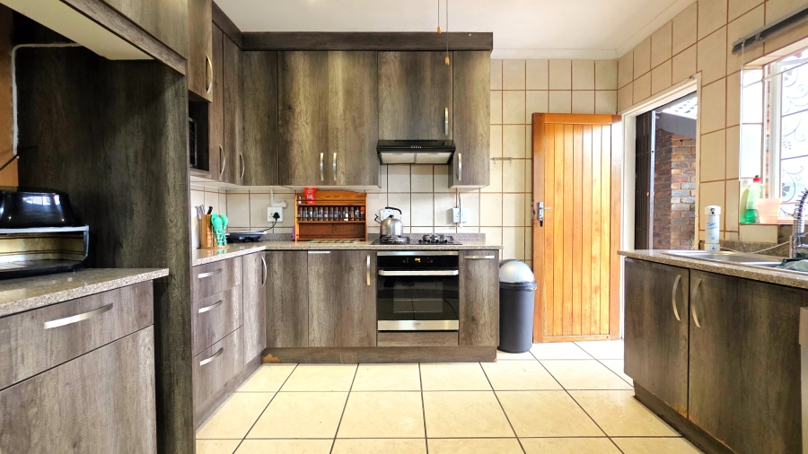 3 Bedroom Property for Sale in West Acres Ext 8 Mpumalanga