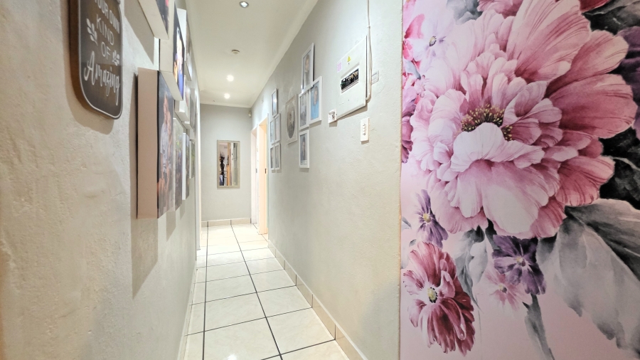 3 Bedroom Property for Sale in West Acres Ext 8 Mpumalanga