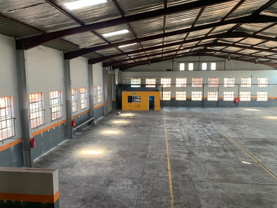 To Let Commercial Property for Rent in Nelspruit Industrial Mpumalanga