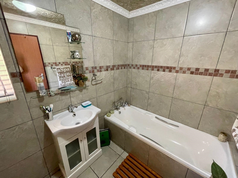 3 Bedroom Property for Sale in Secunda Mpumalanga