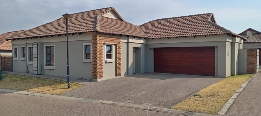 3 Bedroom Property for Sale in Terra Nova Mpumalanga