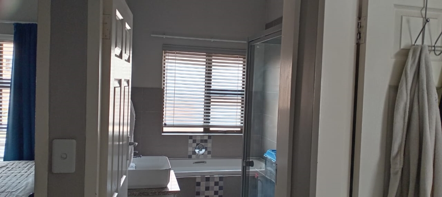 3 Bedroom Property for Sale in Terra Nova Mpumalanga