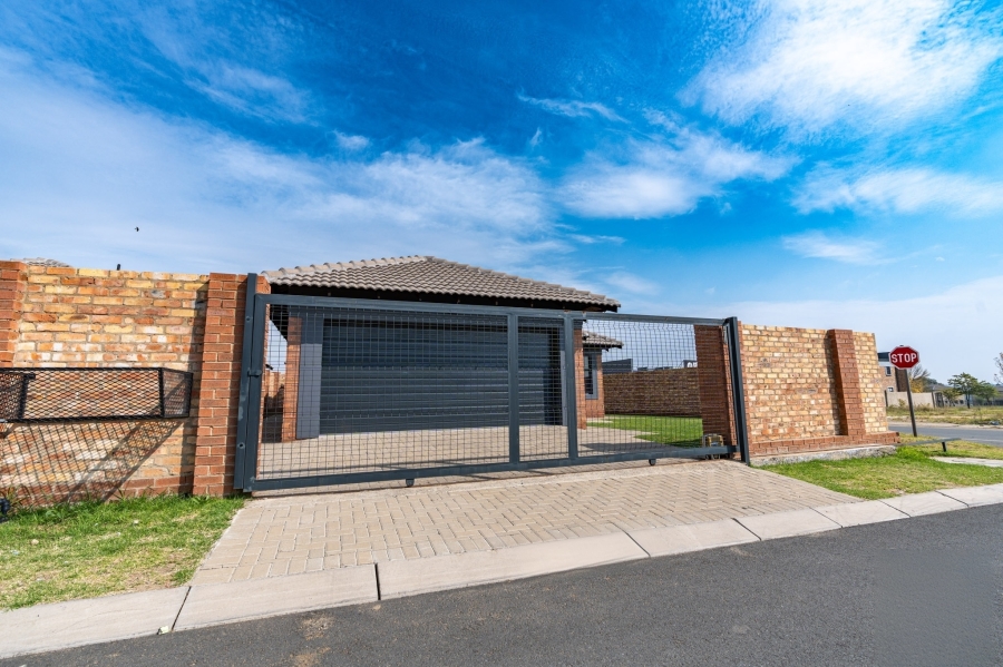 3 Bedroom Property for Sale in Suidheuwel Mpumalanga