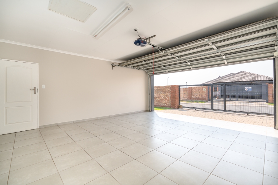 3 Bedroom Property for Sale in Suidheuwel Mpumalanga