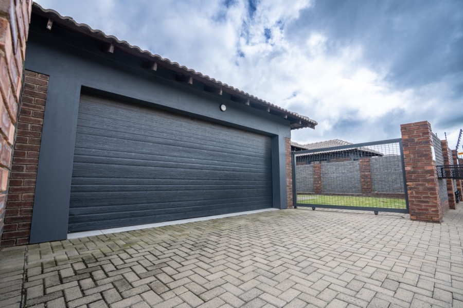 3 Bedroom Property for Sale in Suidheuwel Mpumalanga