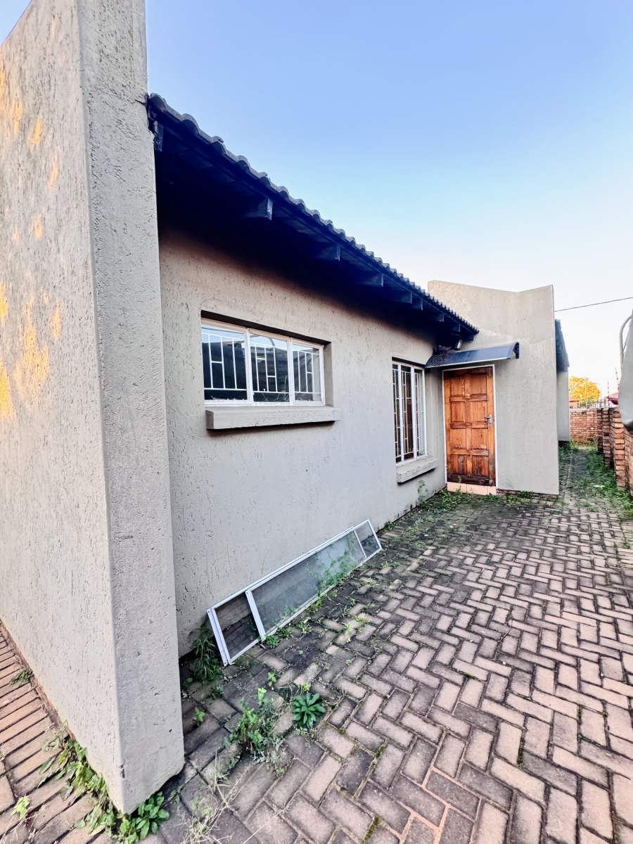 3 Bedroom Property for Sale in Mineralia Mpumalanga