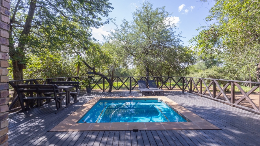 3 Bedroom Property for Sale in Marloth Park Mpumalanga