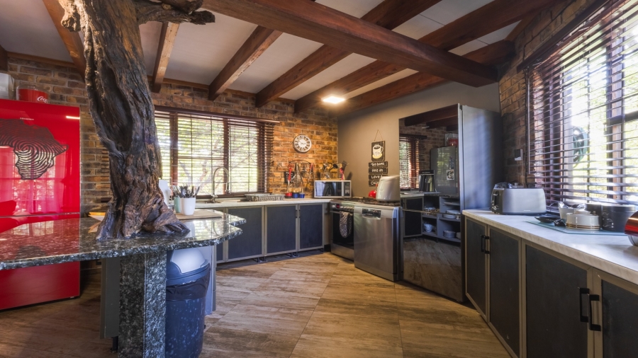 3 Bedroom Property for Sale in Marloth Park Mpumalanga