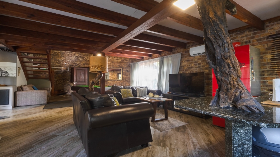 3 Bedroom Property for Sale in Marloth Park Mpumalanga