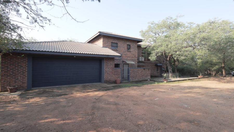 3 Bedroom Property for Sale in Marloth Park Mpumalanga