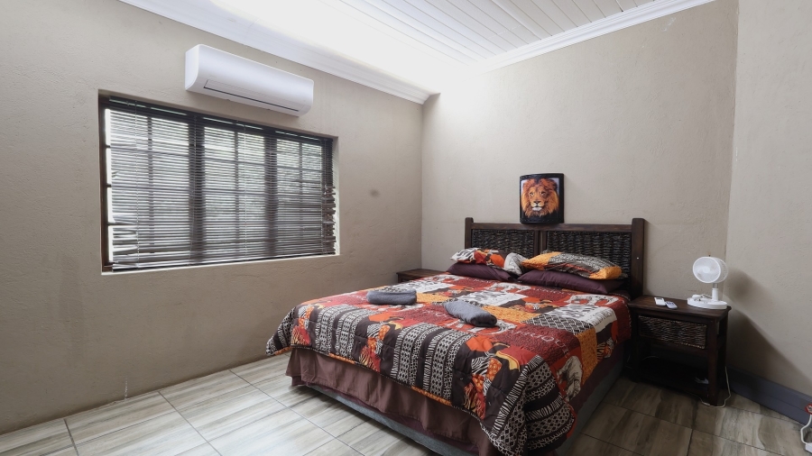 7 Bedroom Property for Sale in Marloth Park Mpumalanga