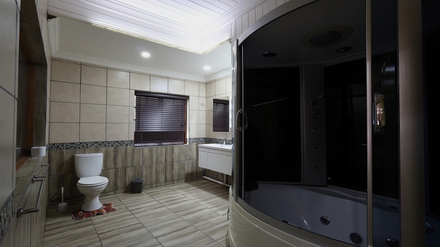7 Bedroom Property for Sale in Marloth Park Mpumalanga