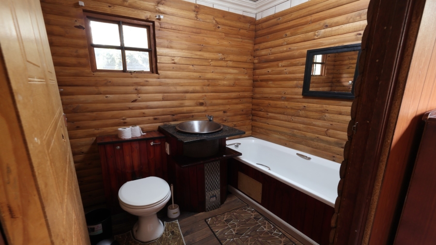 7 Bedroom Property for Sale in Marloth Park Mpumalanga