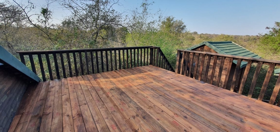 7 Bedroom Property for Sale in Marloth Park Mpumalanga