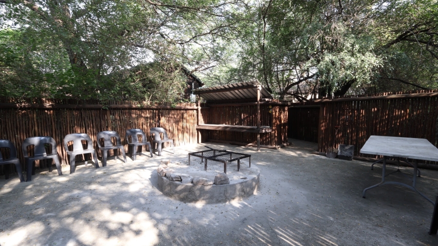 7 Bedroom Property for Sale in Marloth Park Mpumalanga