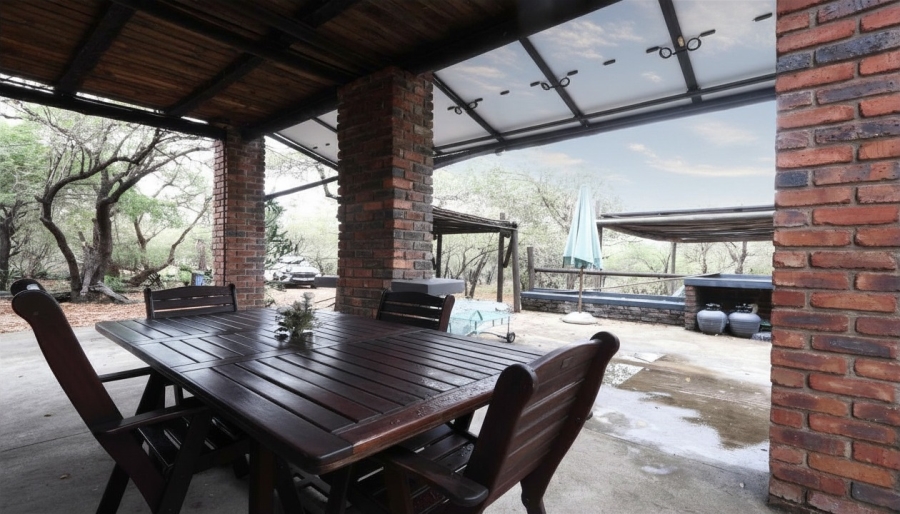 2 Bedroom Property for Sale in Marloth Park Mpumalanga