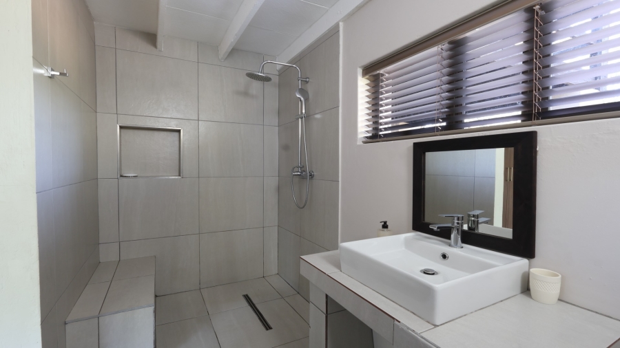 3 Bedroom Property for Sale in Marloth Park Mpumalanga