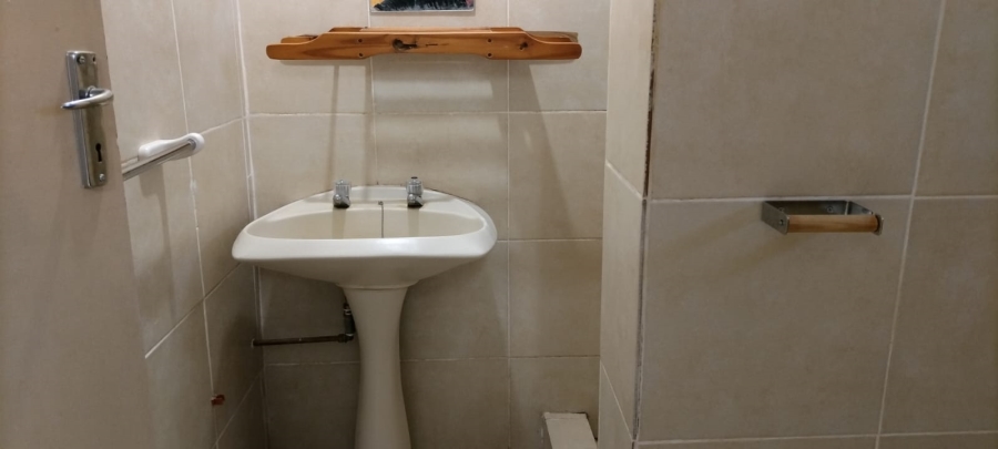 To Let 1 Bedroom Property for Rent in Nelspruit Rural Mpumalanga
