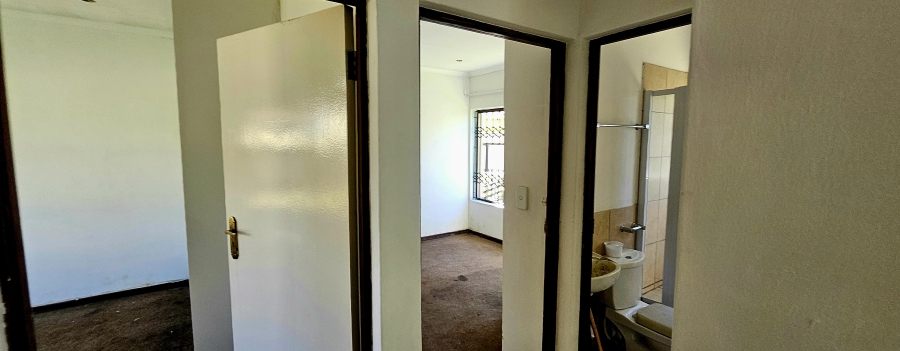 3 Bedroom Property for Sale in Jackaroo A H Mpumalanga