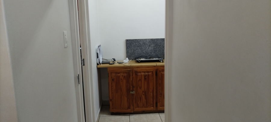 To Let Commercial Property for Rent in Sonheuwel Ext 1 Mpumalanga