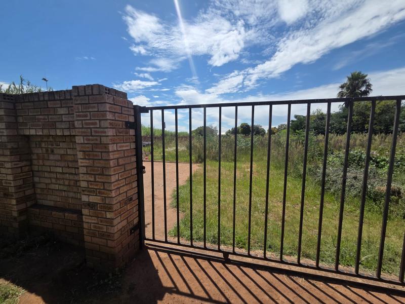 0 Bedroom Property for Sale in Middelburg Central Mpumalanga