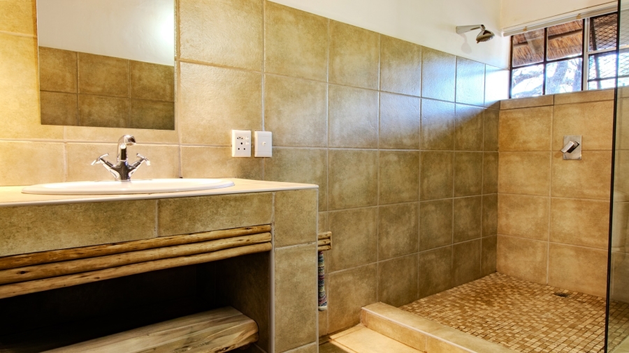 2 Bedroom Property for Sale in Marloth Park Mpumalanga