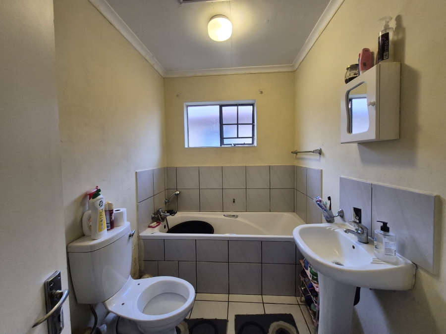 To Let 3 Bedroom Property for Rent in Evander Mpumalanga