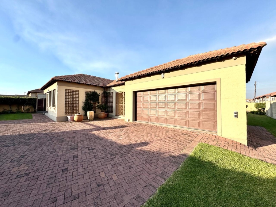3 Bedroom Property for Sale in Secunda Mpumalanga