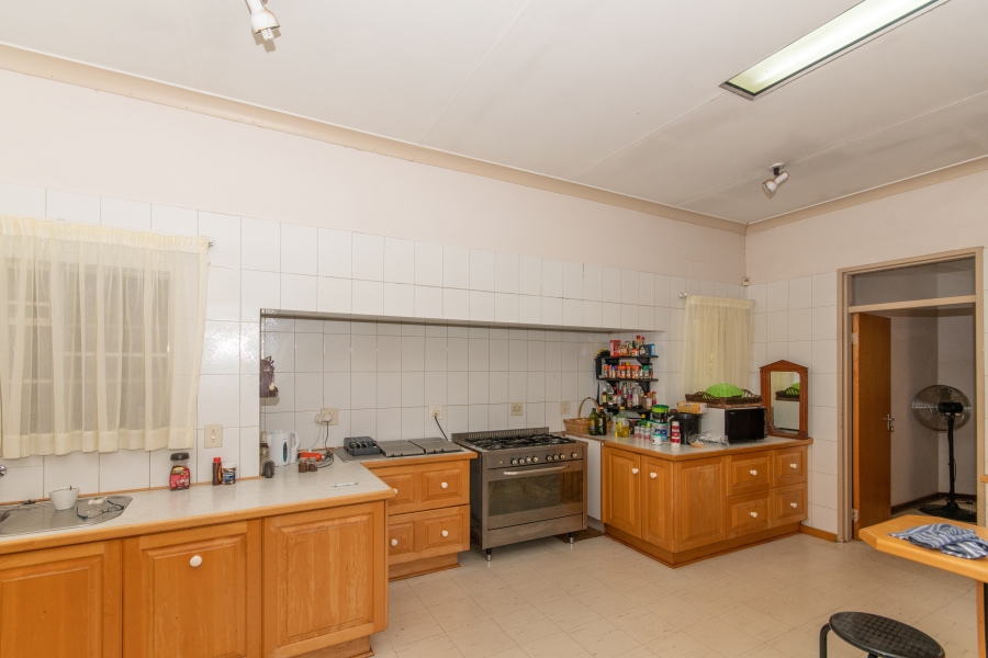 10 Bedroom Property for Sale in White River Ext 5 Mpumalanga