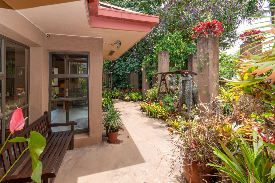 10 Bedroom Property for Sale in White River Ext 5 Mpumalanga