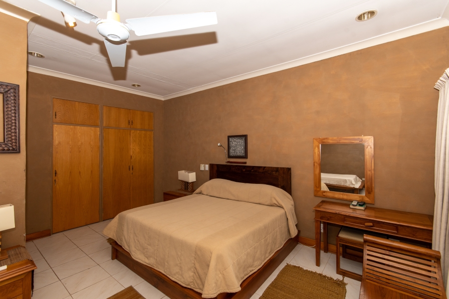 10 Bedroom Property for Sale in White River Ext 5 Mpumalanga