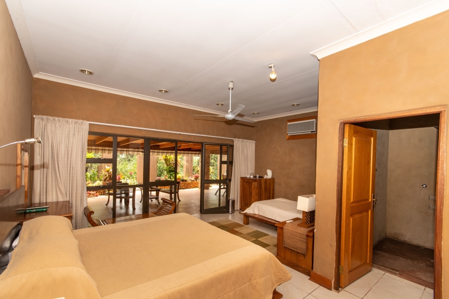10 Bedroom Property for Sale in White River Ext 5 Mpumalanga