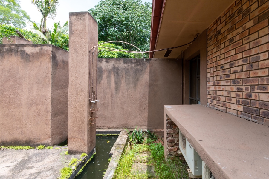 10 Bedroom Property for Sale in White River Ext 5 Mpumalanga