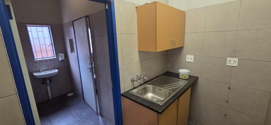 To Let Commercial Property for Rent in Riverside Park Mpumalanga
