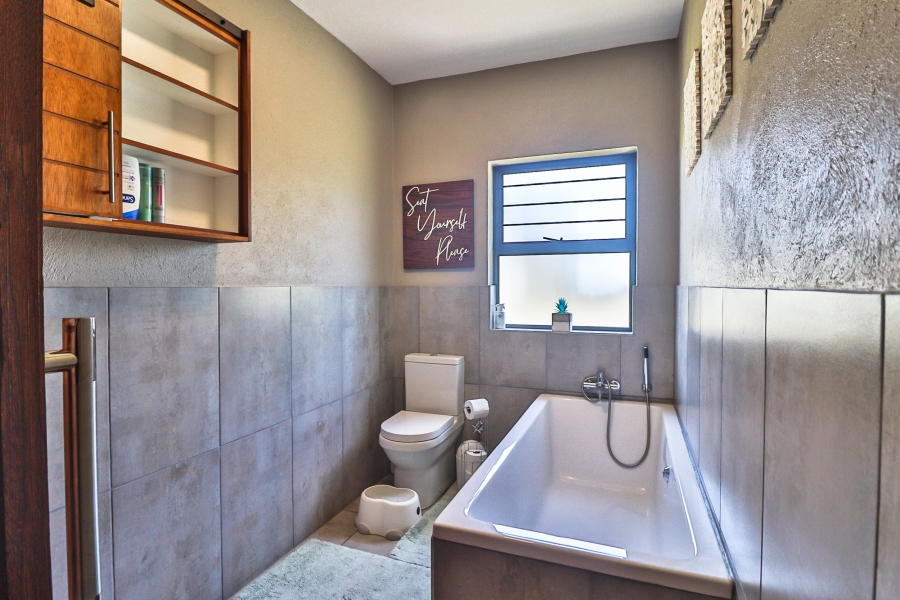 3 Bedroom Property for Sale in The Rest Nature Estate Mpumalanga